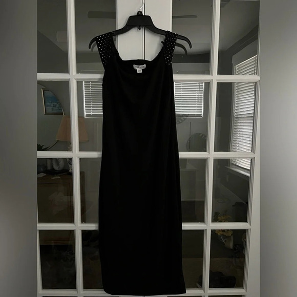 Velvet By Graham & Spencer Black Dress - Picture 1 of 3